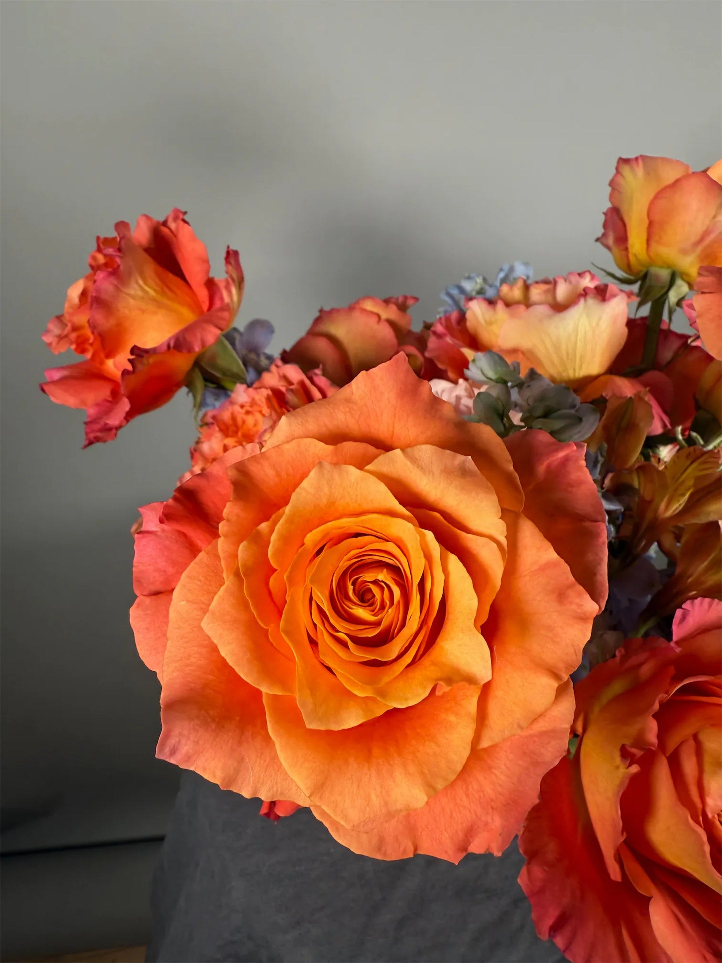 Peachy Dreams vase arrangement